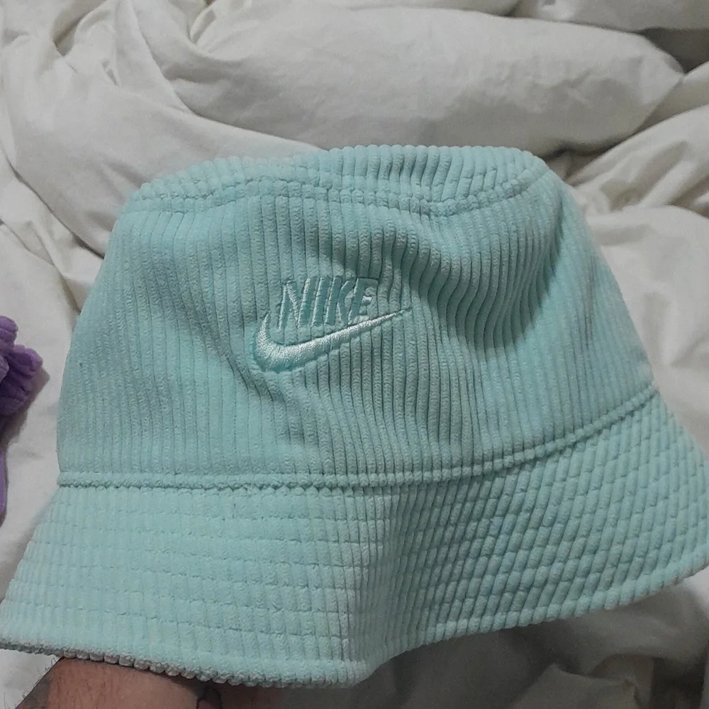 Nike corduroy bucket hat - Picture 2 of 3